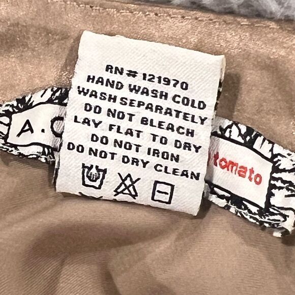 A.Calin By flying tomato puff sleeve top - Picture 9 of 9